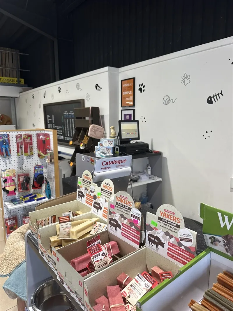 Advertise Inside Cheshire Pet Supplies – Reach Local Pet Owners