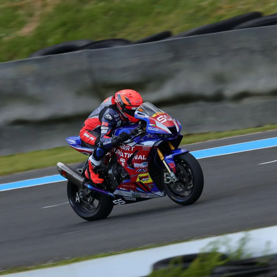 British Superbike Superstock Team Sponsorship Opportunities ad space on Spiky Carrot