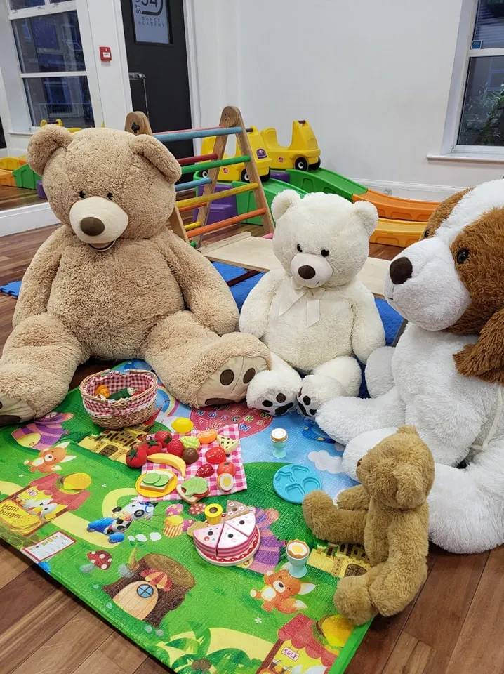 Mini Mania Play Zone on Spiky Carrot