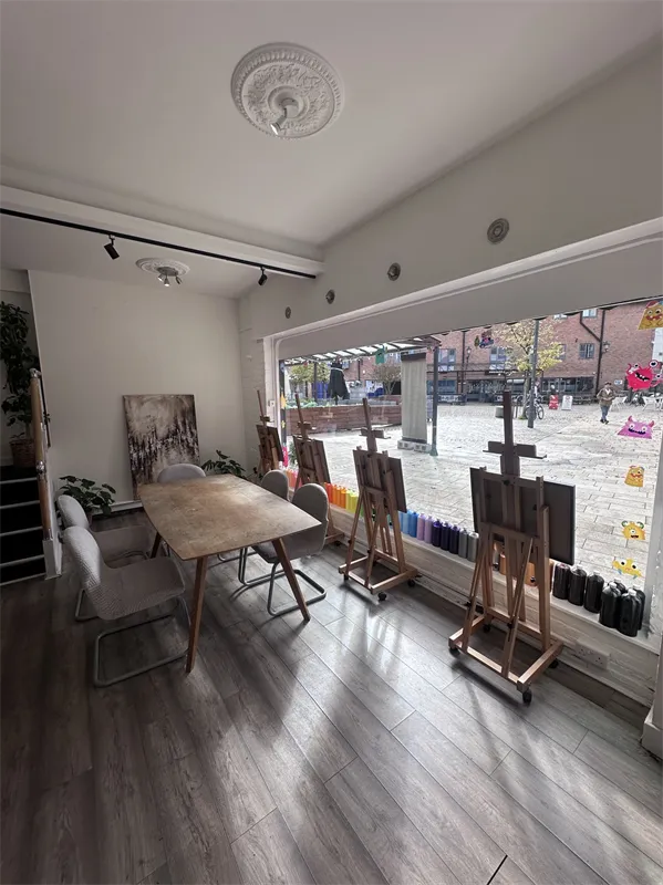 Moge Moge Art Education in Altrincham