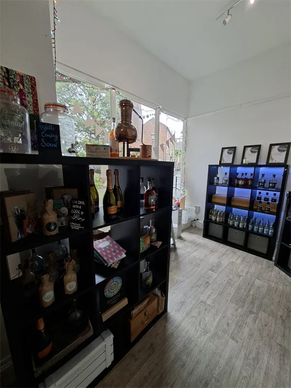 Nantwich Gin | Cheshire Botanicals in Nantwich