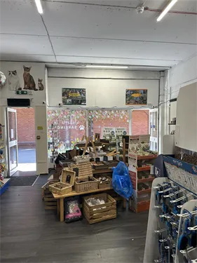 Advertise Where Pet Lovers Shop — Barking Mad, Sandbach
